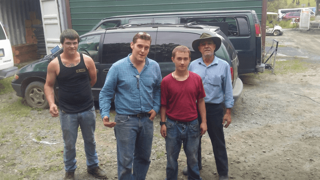 Mann Muscles LLC crew group photo